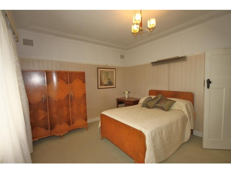 25 Kathleen Street, Tamworth NSW 2340