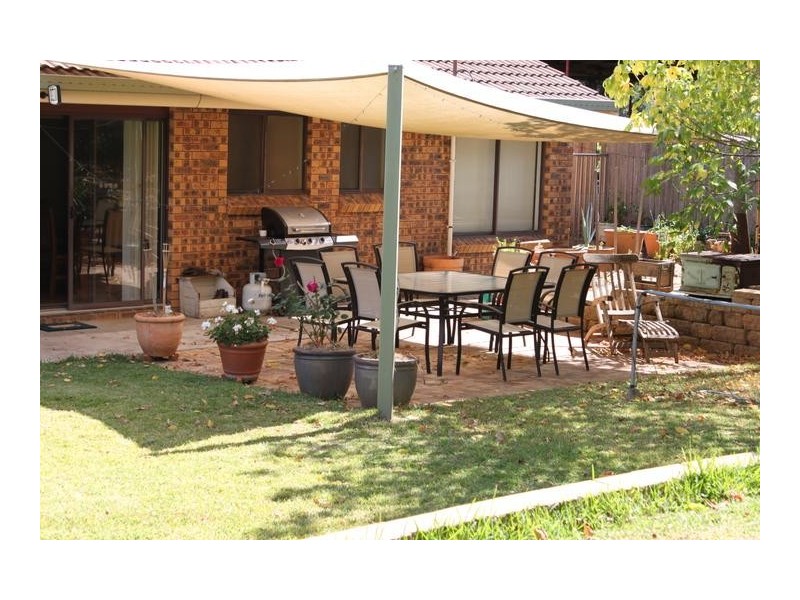 12 Sapphire Crescent, Tamworth NSW 2340