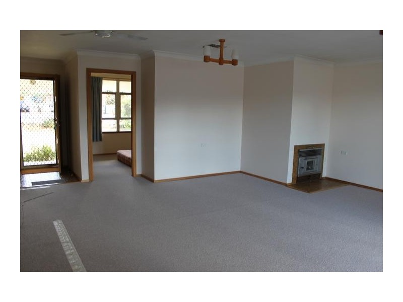 73 Calala Lane, Tamworth NSW 2340