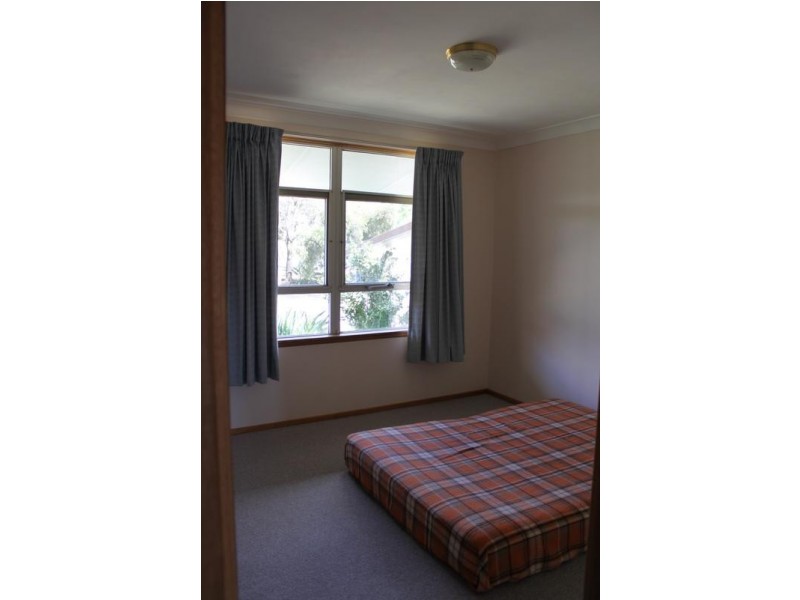 73 Calala Lane, Tamworth NSW 2340