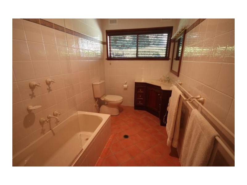 9 Ruthning Avenue, Tamworth NSW 2340