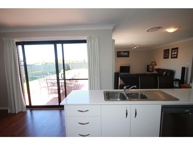 21 Rosella Avenue, Tamworth NSW 2340