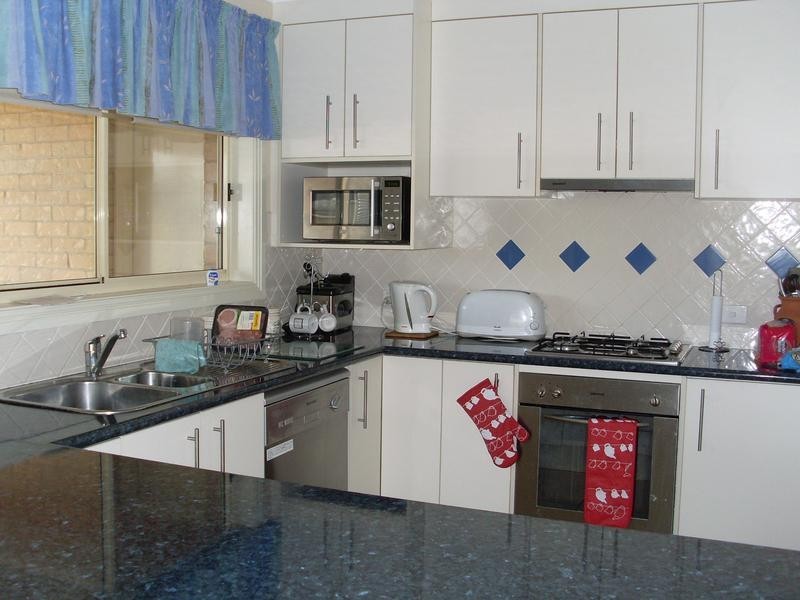 8 Cunningham Street, Tamworth NSW 2340