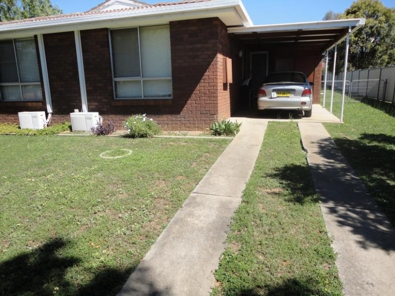 2/41 Susanne Street, West Tamworth NSW 2340