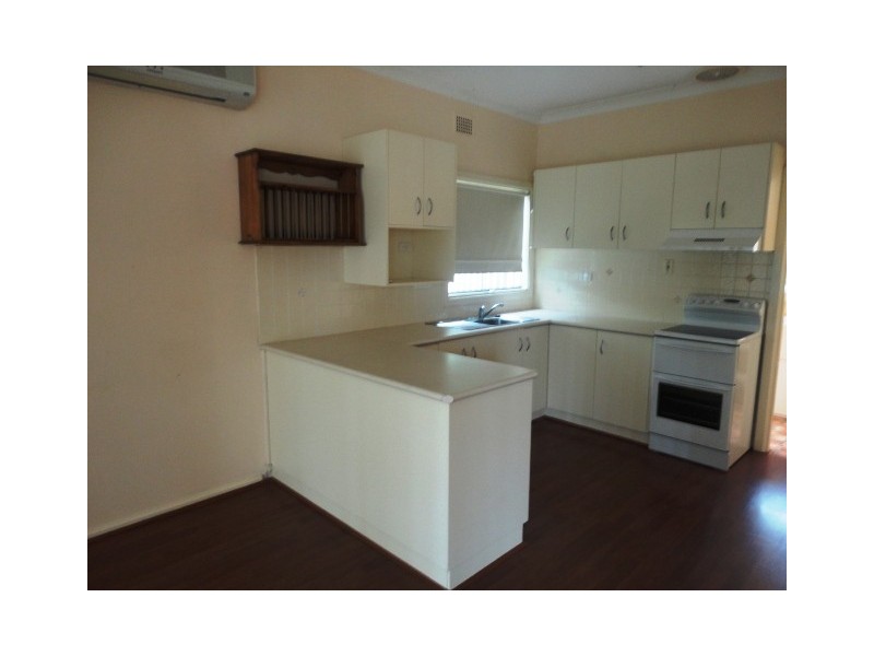 56 Croydon Ave, Tamworth NSW 2340