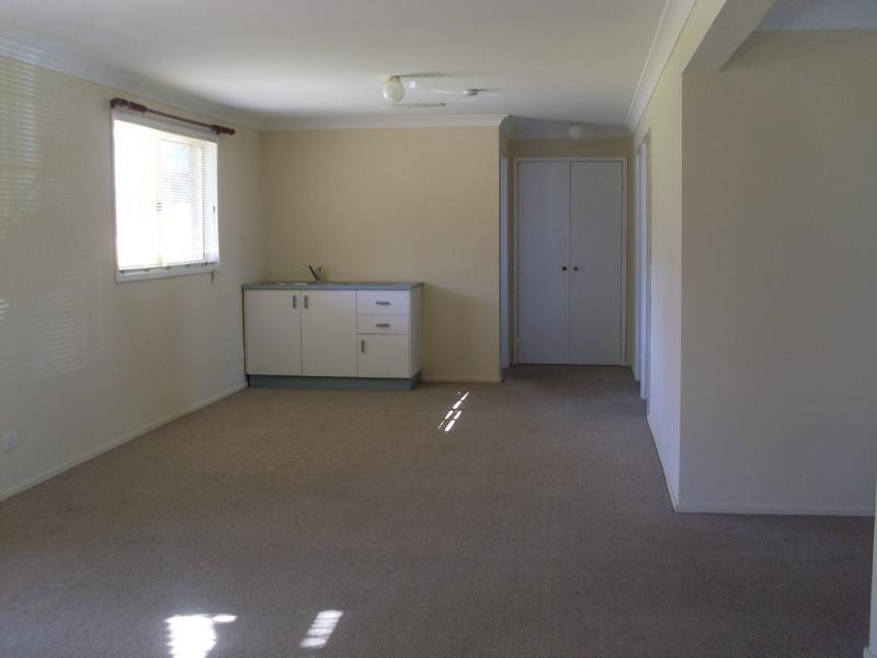 54 Manilla Road, Tamworth NSW 2340