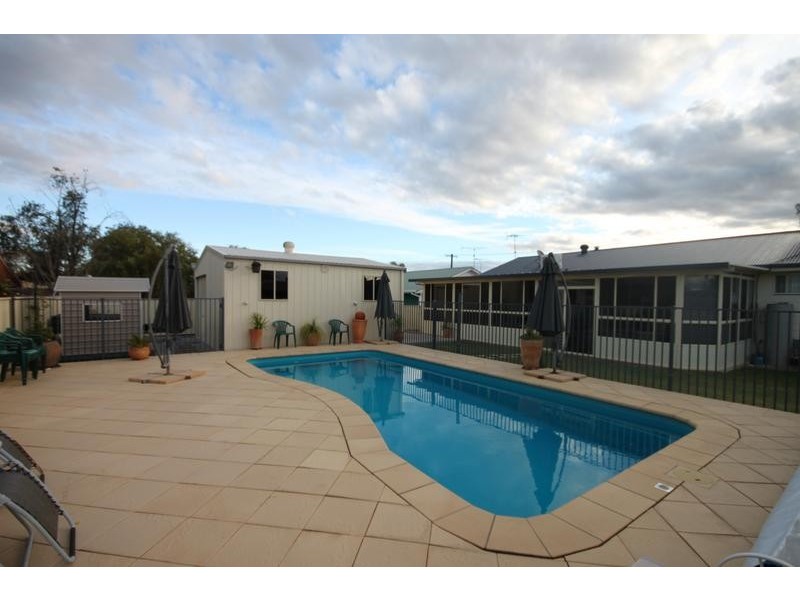 34 Carinya Avenue, Manilla NSW 2346