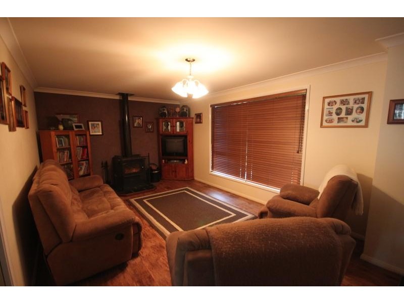 34 Carinya Avenue, Manilla NSW 2346
