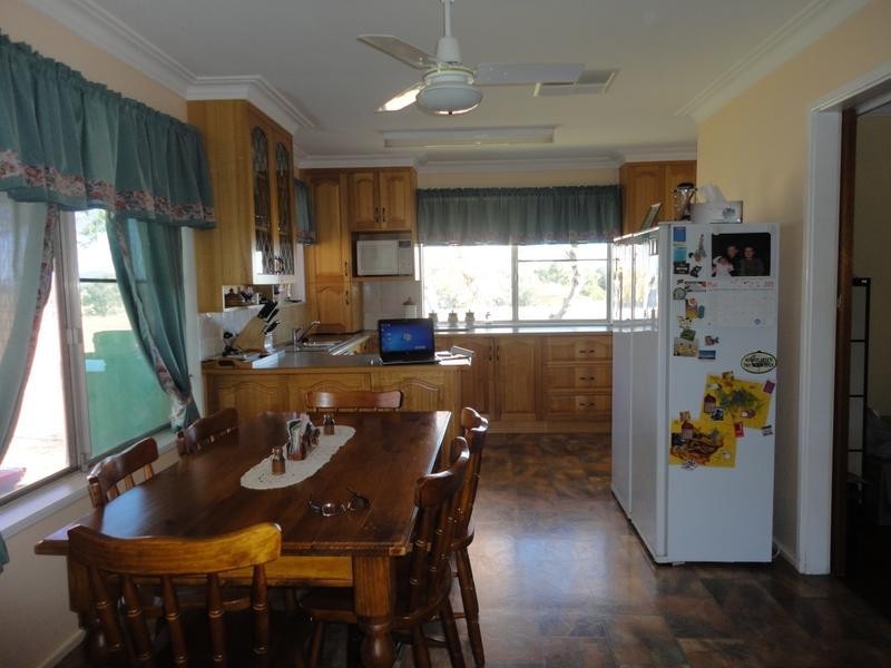 106-114 Bylong Rd, Tamworth NSW 2340