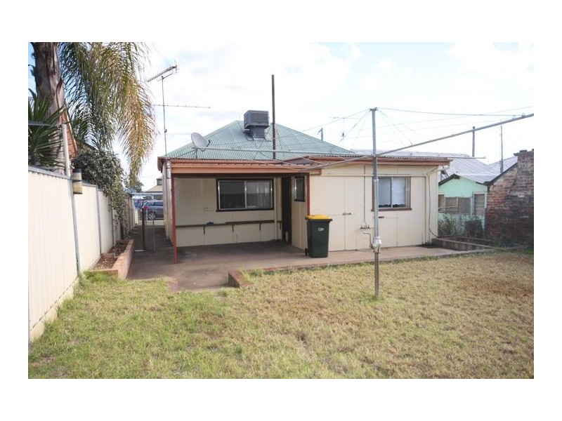 34 Griffin Avenue, Tamworth NSW 2340