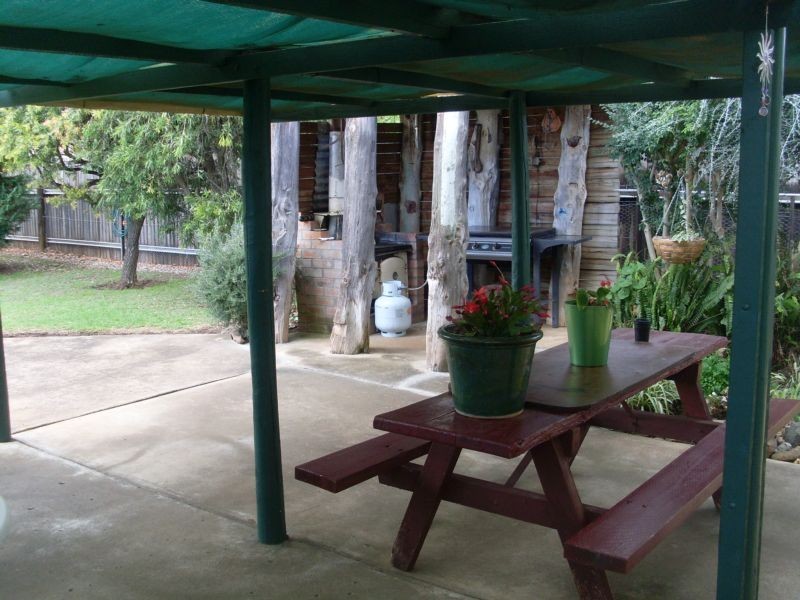 8 Palmer Street, Attunga NSW 2345
