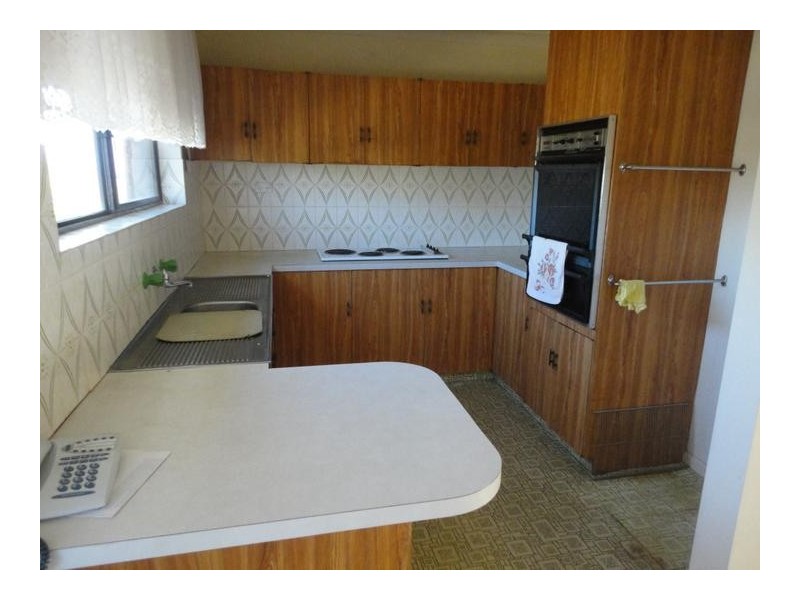 13 Anzac Parade, Werris Creek NSW 2341