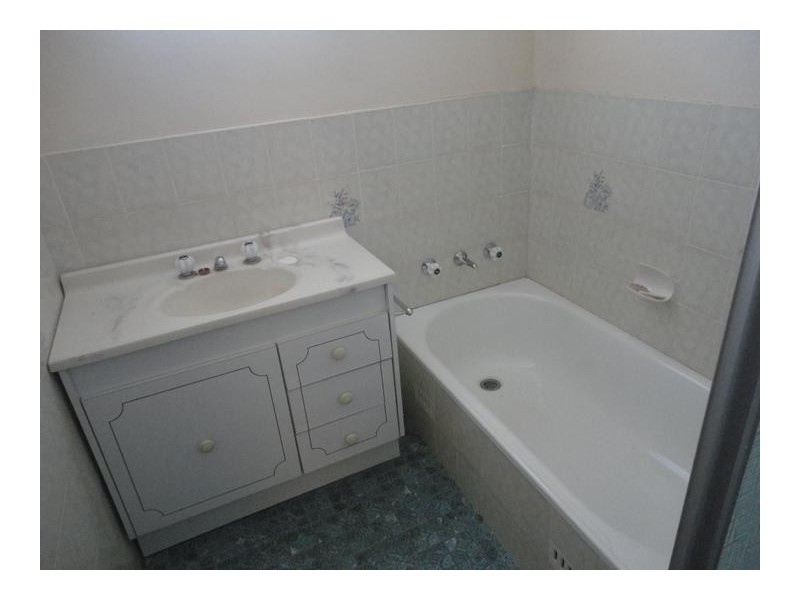 13 Anzac Parade, Werris Creek NSW 2341