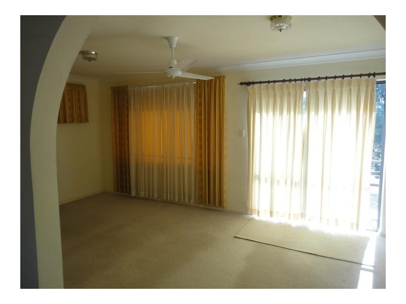 13 Anzac Parade, Werris Creek NSW 2341