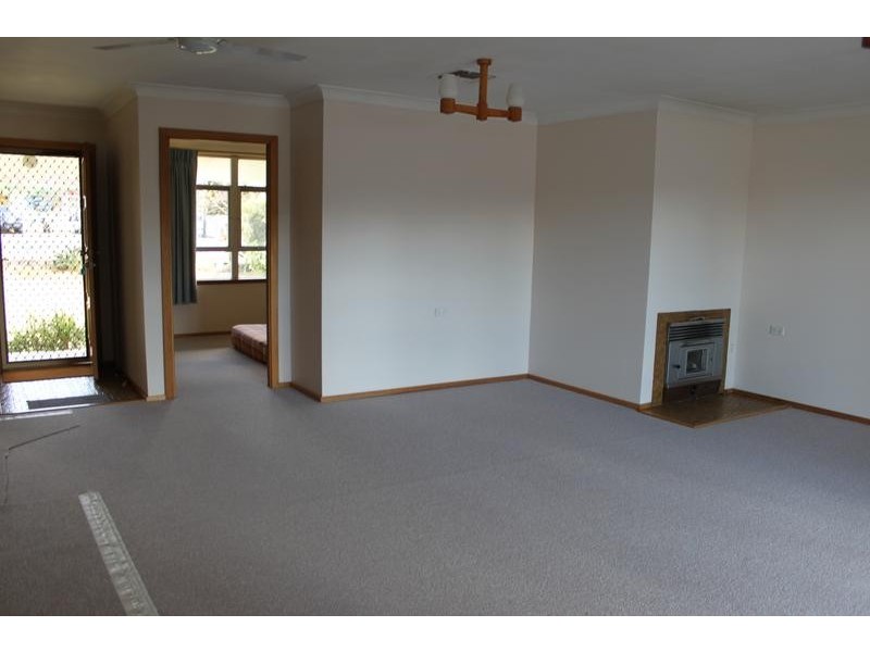 73 Calala Lane, Tamworth NSW 2340