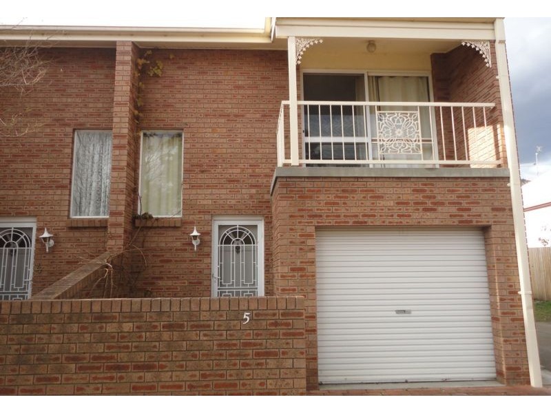 5/63 Fitzroy Street, Tamworth NSW 2340