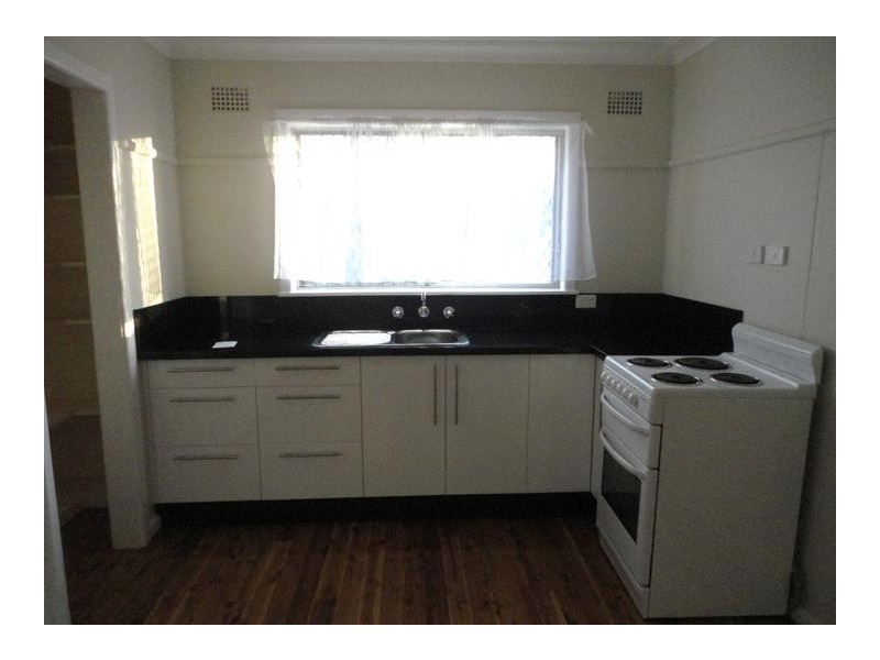 41 Holland Street, Tamworth NSW 2340