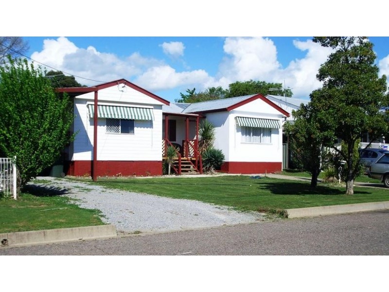 11 Nancy Street, Tamworth NSW 2340