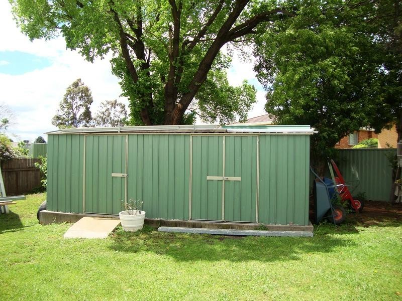 11 Nancy Street, Tamworth NSW 2340