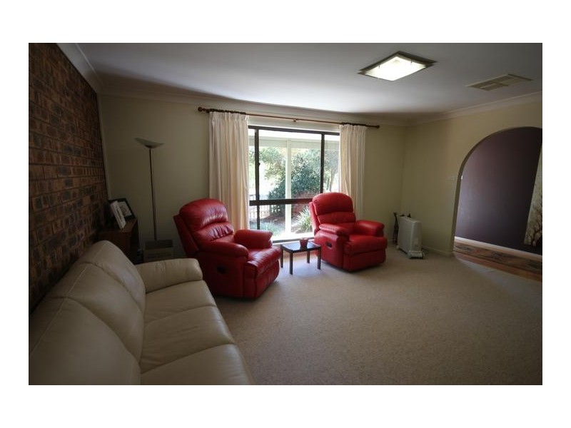 12 Sapphire Crescent, Tamworth NSW 2340