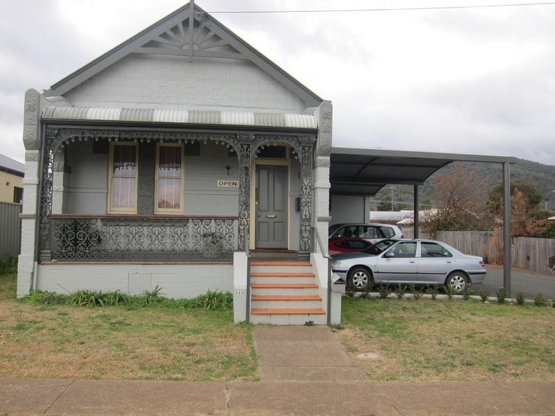 540 Peel Street, Tamworth NSW 2340