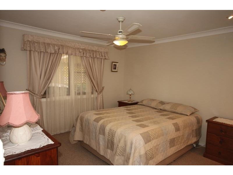 83 Harrier Parade, Tamworth NSW 2340
