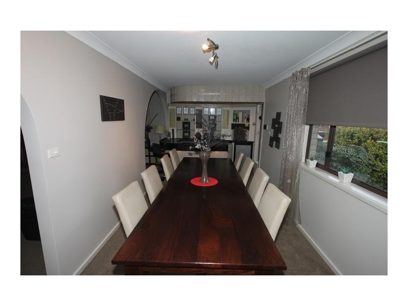 18 Amaroo Road, Tamworth NSW 2340