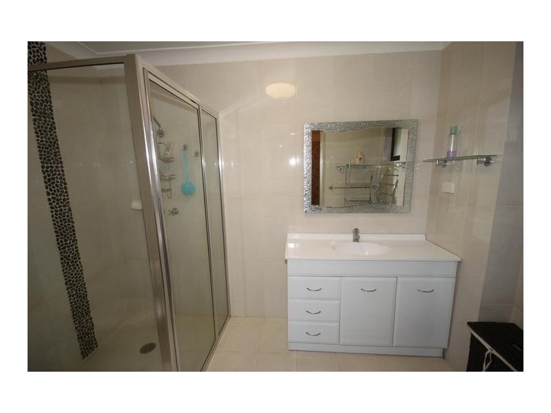 18 Amaroo Road, Tamworth NSW 2340