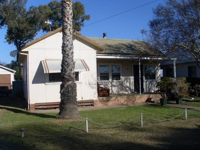 32 Gunnedah road, Tamworth NSW 2340