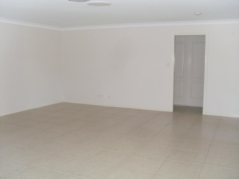 8 Kalinda Place, Tamworth NSW 2340