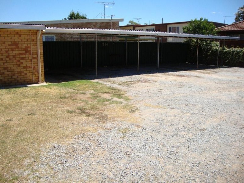 4/15 Diane Street, Tamworth NSW 2340