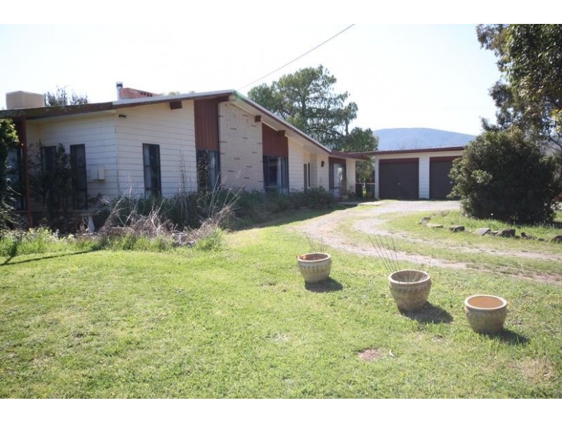 279 Davidsons Lane, Tamworth NSW 2340