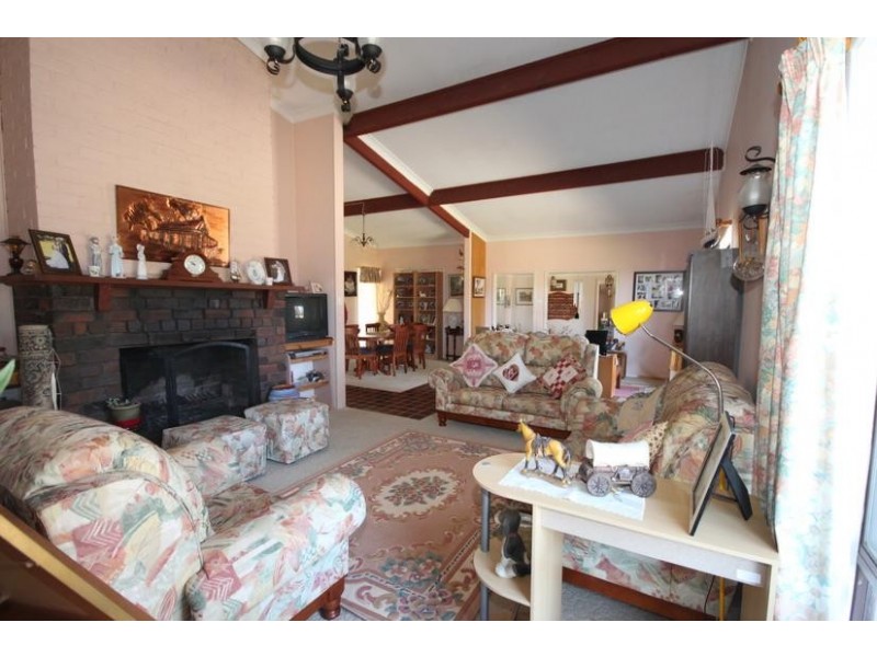 279 Davidsons Lane, Tamworth NSW 2340