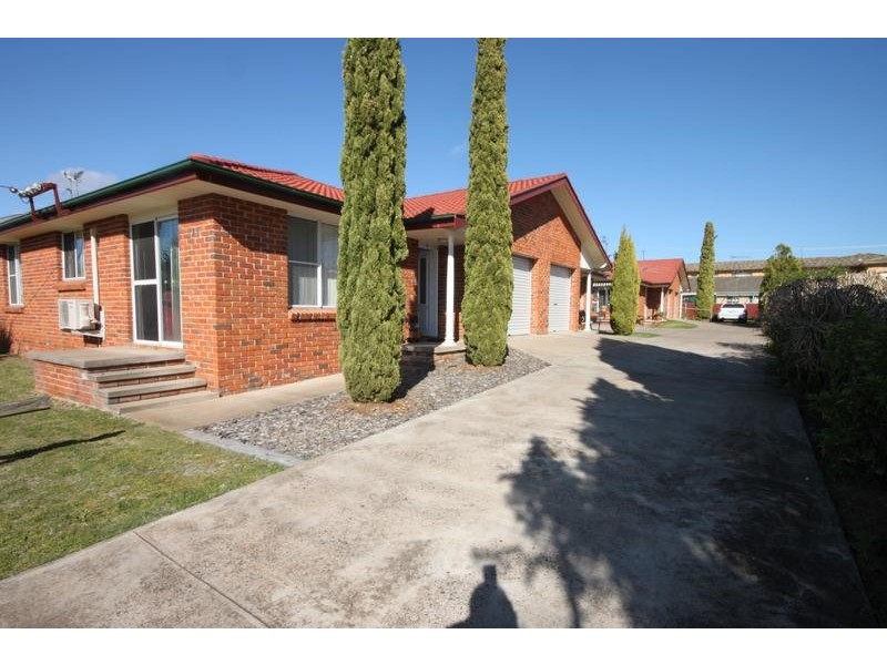 1/175 goonoo goonoo Road, Tamworth NSW 2340