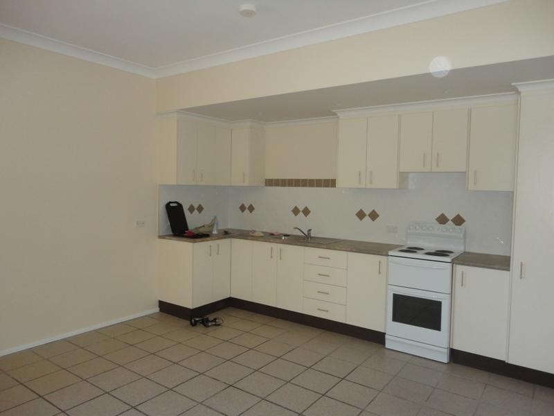 3&4/58 Denman Avenue, Kootingal NSW 2352