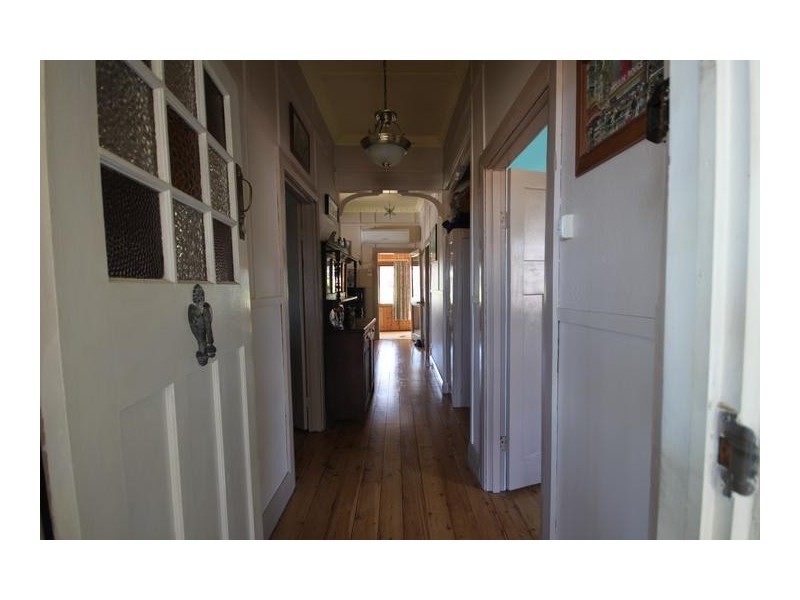 6 Macquarie Street, Tamworth NSW 2340
