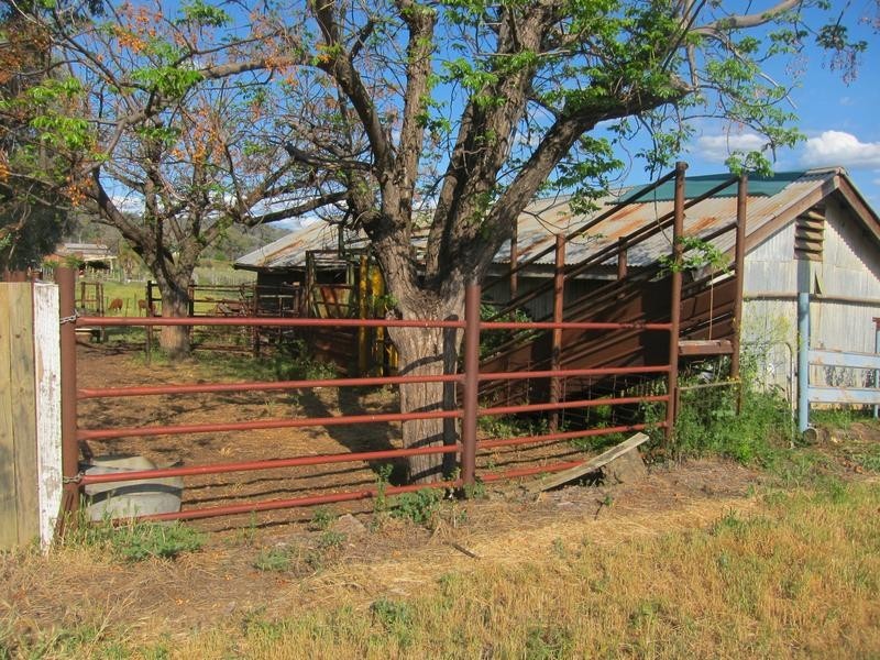 22 Martins Lane, Tamworth NSW 2340