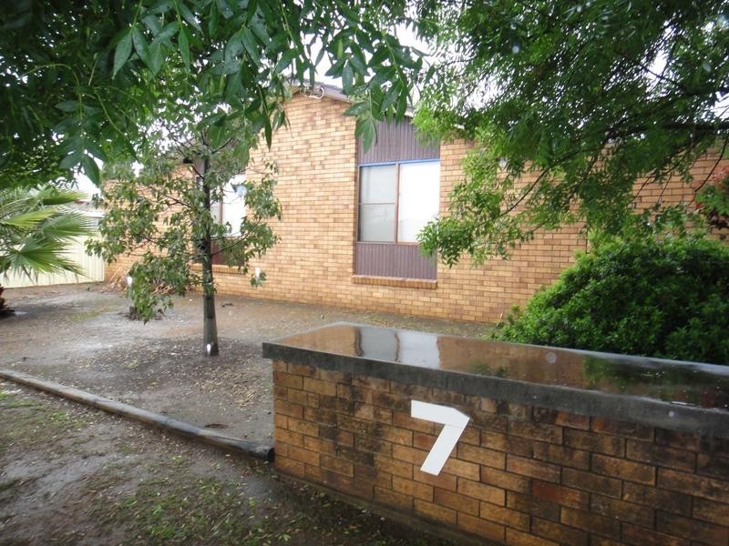 1/7 Vera St, Tamworth NSW 2340