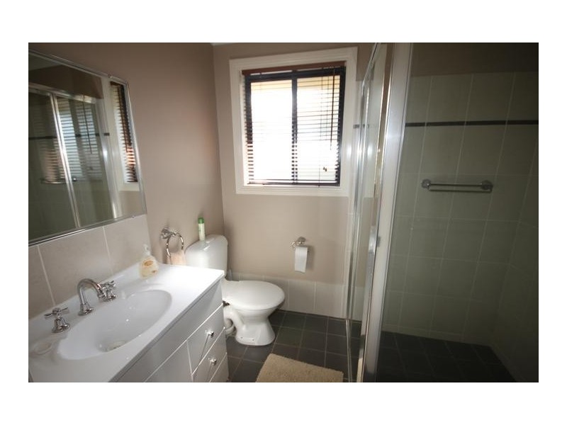 32 The Grange, Tamworth NSW 2340