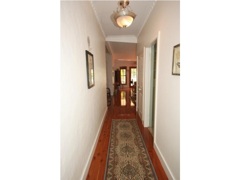 68 Bourke Street, Tamworth NSW 2340
