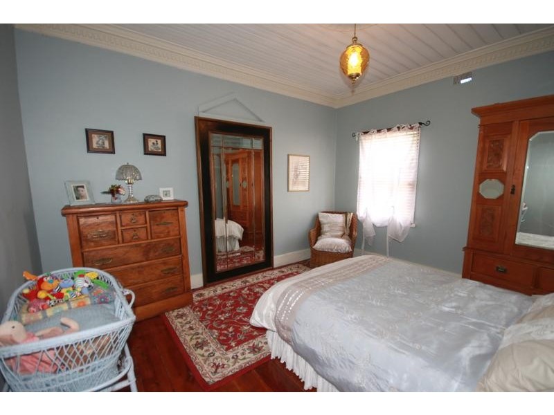 68 Bourke Street, Tamworth NSW 2340