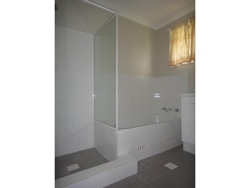 2 power street, Tamworth NSW 2340