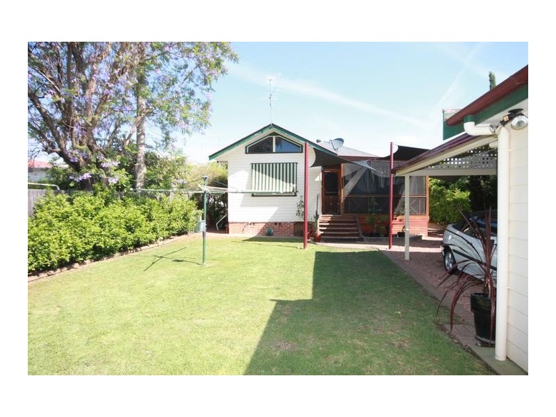 15 High Street, Tamworth NSW 2340