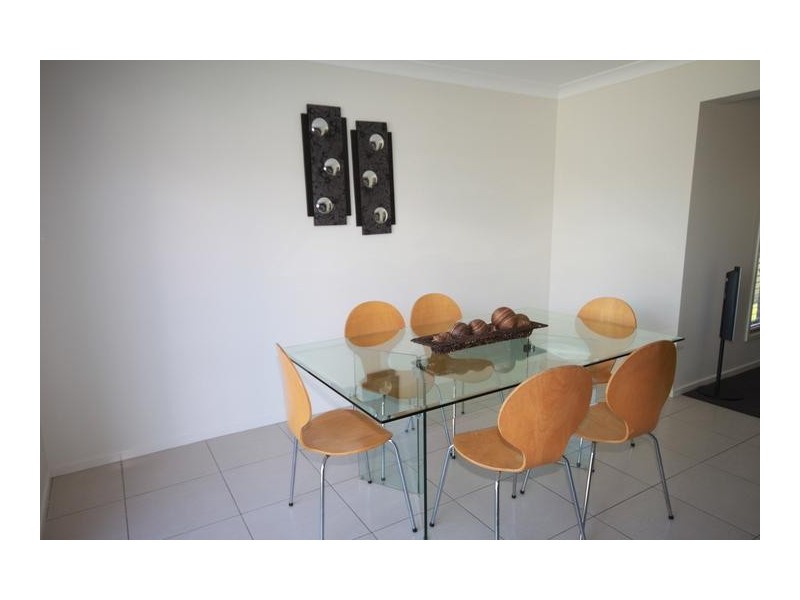 4 The Grange, Tamworth NSW 2340