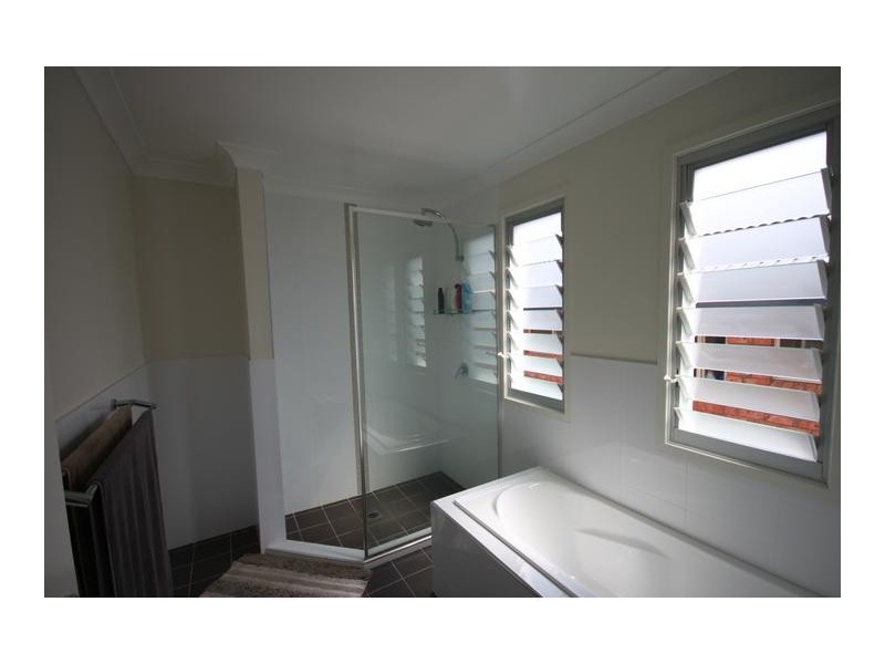 4 The Grange, Tamworth NSW 2340