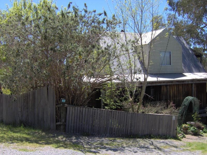 20 Caroline Steet, Bendemeer NSW 2355