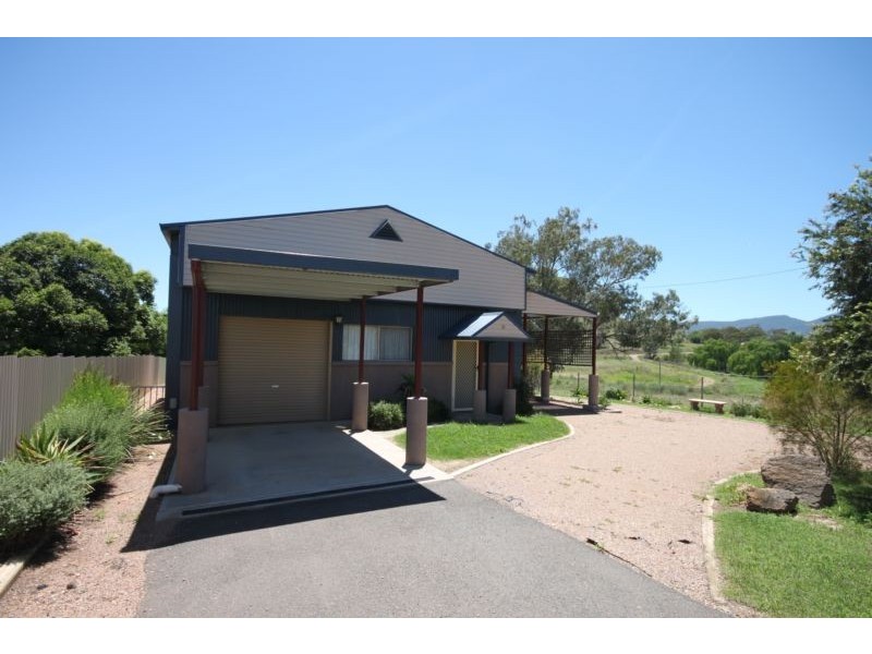 32 Russell Street, Werris Creek NSW 2341