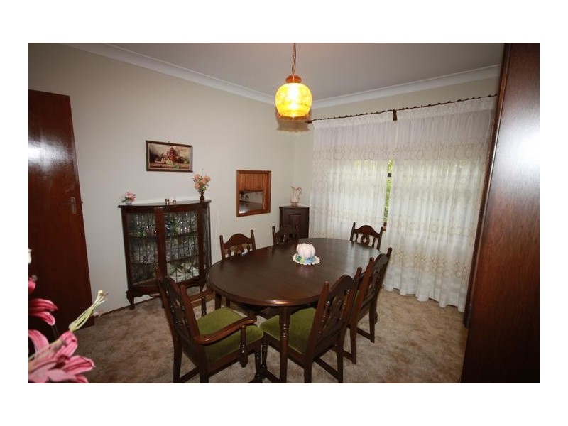 96 White Street, Tamworth NSW 2340