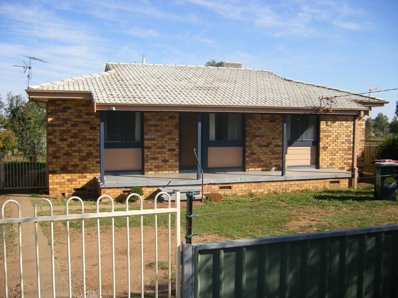 24 Sussex Street, Tamworth NSW 2340