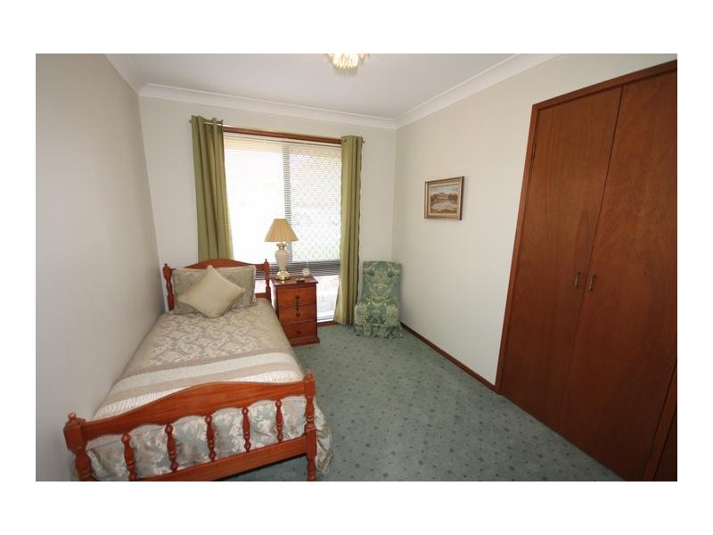 16 Kurrajong, Tamworth NSW 2340